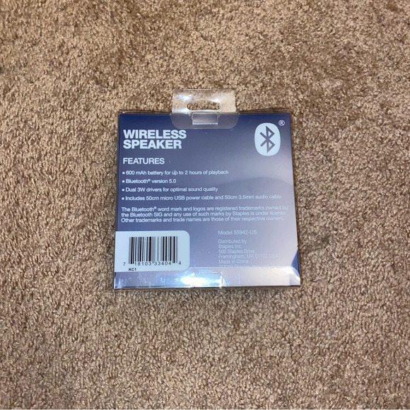 BLUETOOTH Wireless Speaker Navy NWT - Picture 3 of 3